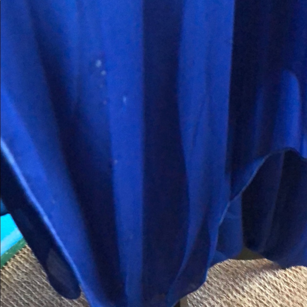 Dress - Picture 7 of 7